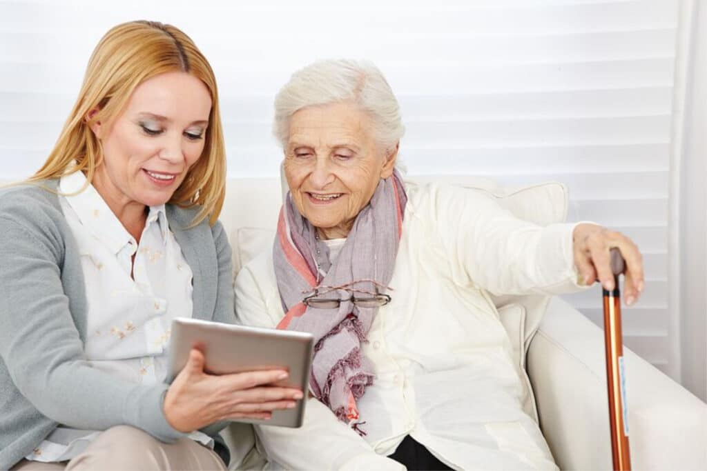 Home Care Services in Newport Coast CA: Caregiver Assistance