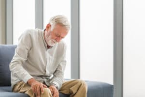 Elderly Care in Rancho Santa Fe CA: Knee Pain Reduction