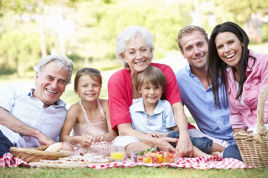 Companion Care at Home Rancho Santa Fe CA - Things to Keep In Mind During Outdoor Mother's Day Picnics